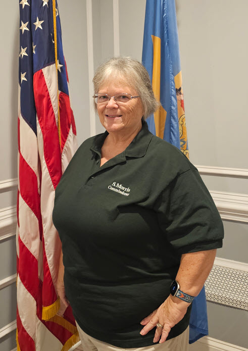 Suzanne Morris, Treasurer